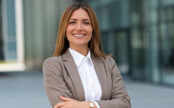 Emma Laurent - Language Coach